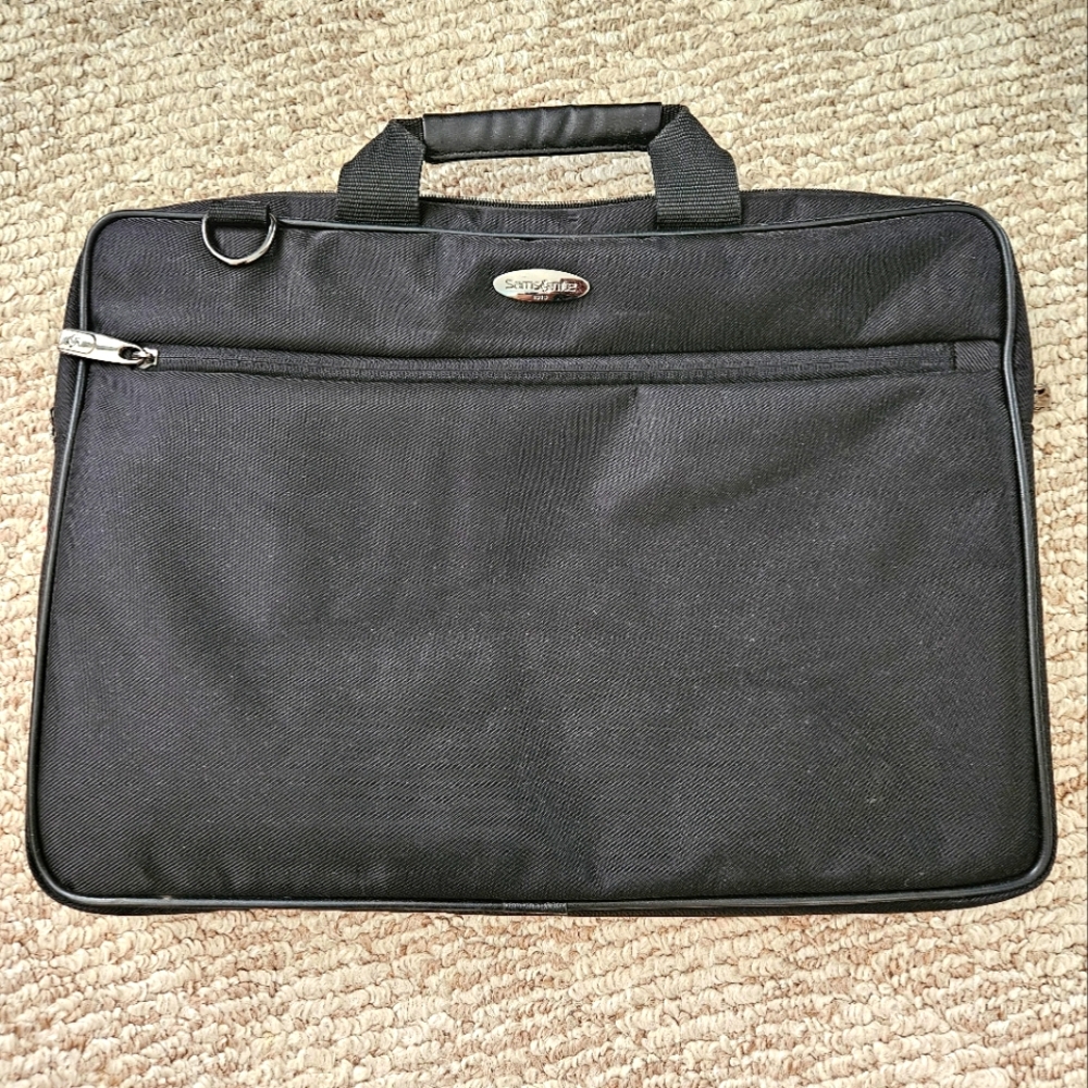 Samsonite laptop bag 19"